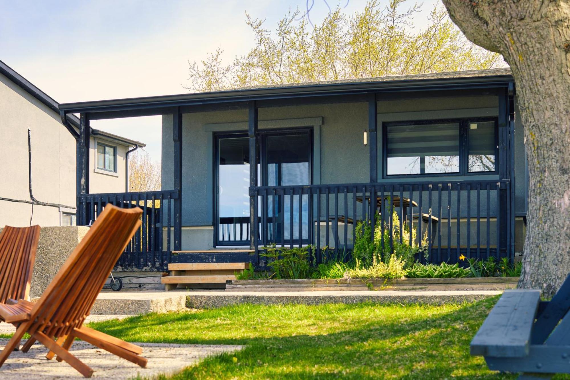 The Long Beach Resort - Beachfront Cottages & Townhouse Suites Wainfleet Zewnętrze zdjęcie