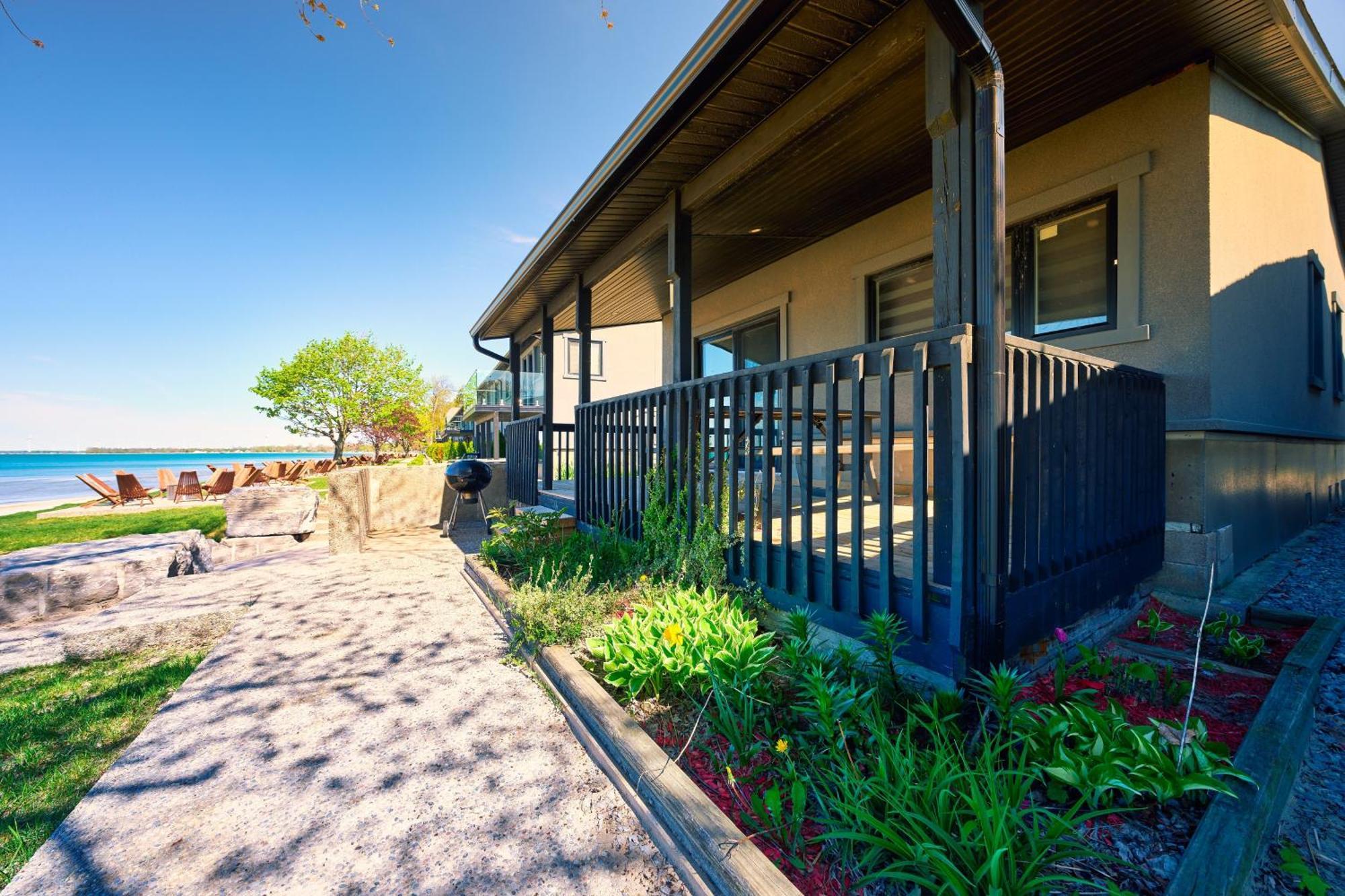 The Long Beach Resort - Beachfront Cottages & Townhouse Suites Wainfleet Zewnętrze zdjęcie