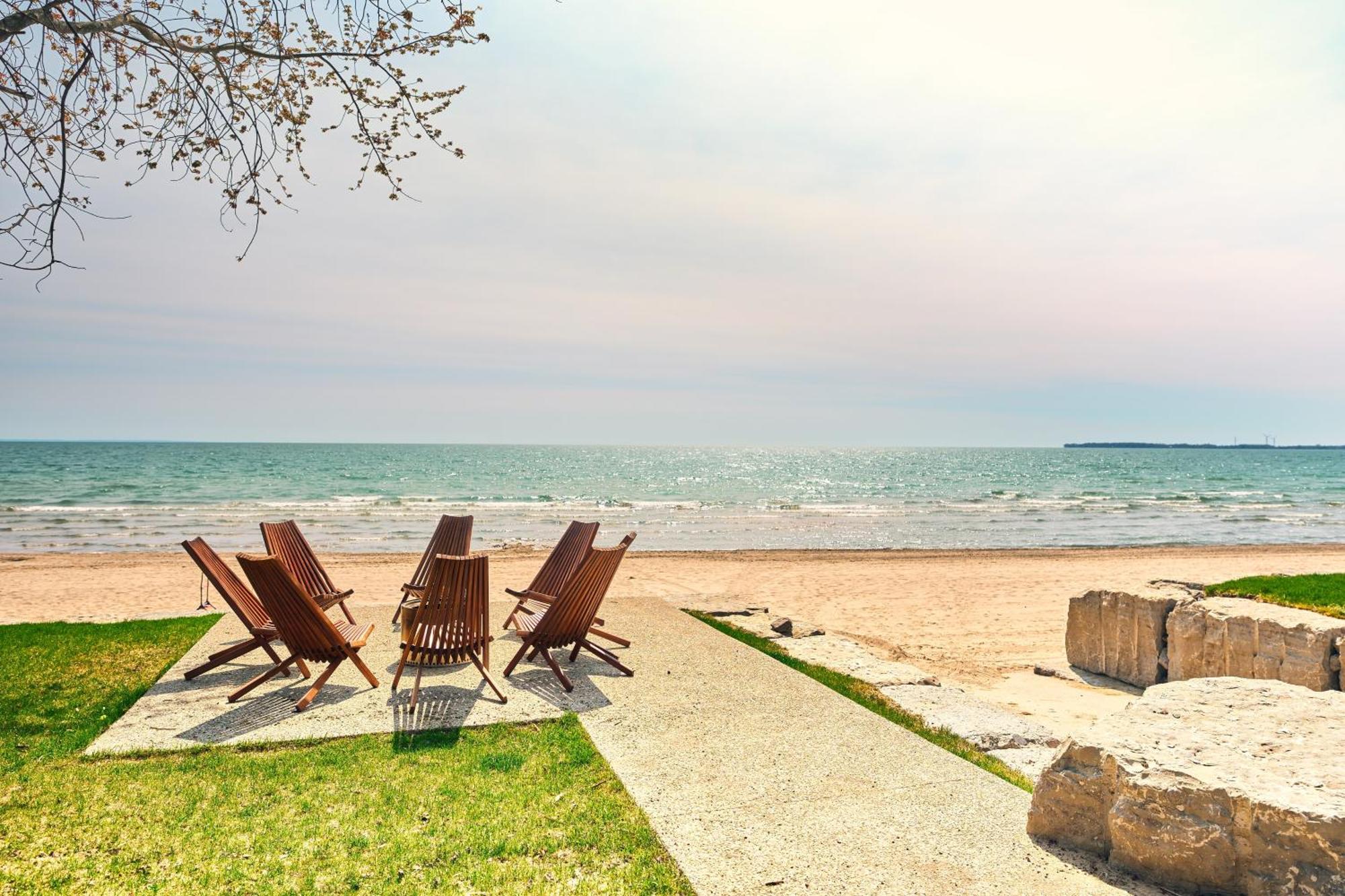 The Long Beach Resort - Beachfront Cottages & Townhouse Suites Wainfleet Zewnętrze zdjęcie