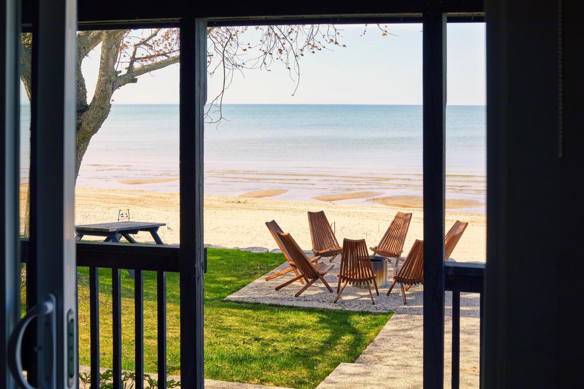 The Long Beach Resort - Beachfront Cottages & Townhouse Suites Wainfleet Zewnętrze zdjęcie